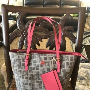 New Anne Klein bad